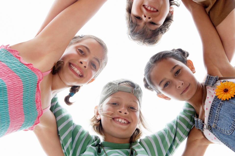 Camp for Tweens: What if Camp is No Longer Cool? | Laval Families Magazine | Laval's Family Life Magazine Camp for Tweens: What if Camp is No Longer Cool? | Laval Families Magazine | Laval's Family Life Magazine