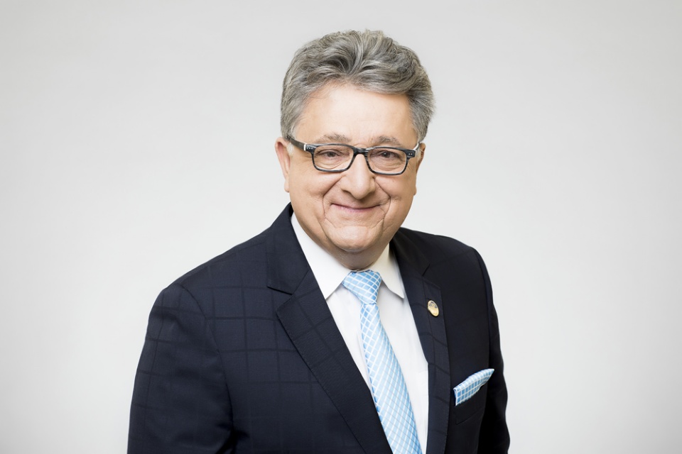 Jean Rousselle Wears his Heart on his Sleeve | Laval Families Magazine | Laval's Family Life Magazine Jean Rousselle Wears his Heart on his Sleeve | Laval Families Magazine | Laval's Family Life Magazine