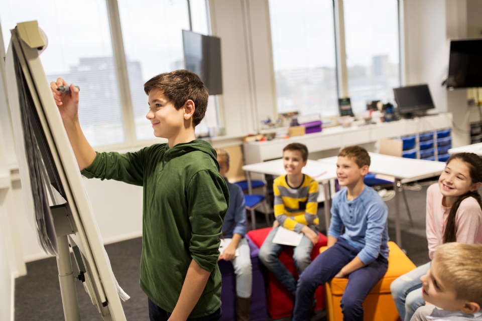 Is Flexible Seating Best for Students? | Laval Families Magazine | Laval's Family Life Magazine Is Flexible Seating Best for Students? | Laval Families Magazine | Laval's Family Life Magazine