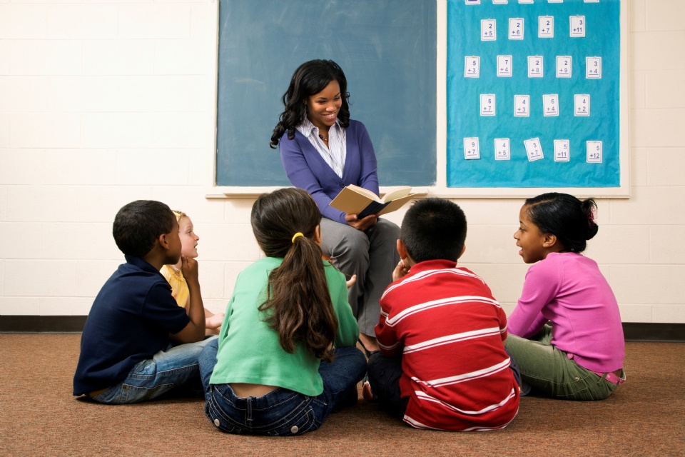 The Benefits of Telling Stories in Class | Laval Families Magazine | Laval's Family Life Magazine The Benefits of Telling Stories in Class | Laval Families Magazine | Laval's Family Life Magazine