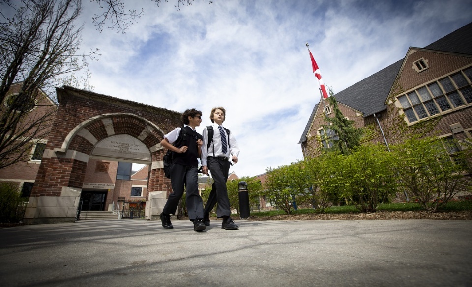 Top Five Tips for Finding the Right School for Your Child | Laval Families Magazine | Laval's Family Life Magazine Top Five Tips for Finding the Right School for Your Child | Laval Families Magazine | Laval's Family Life Magazine