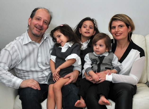 Alesia's Magnolias 2014 | Laval Families Magazine | Laval's Family Life Magazine Alesia's Magnolias 2014 | Laval Families Magazine | Laval's Family Life Magazine