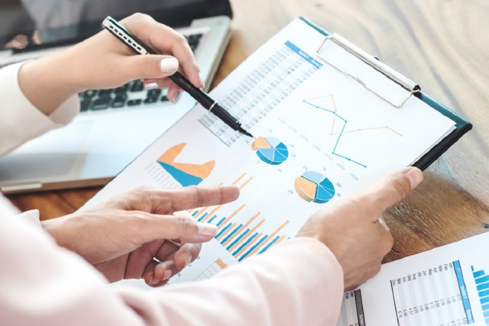 Returning to the Workforce After Facing New Realities | Laval Families Magazine | Laval's Family Life Magazine Returning to the Workforce After Facing New Realities | Laval Families Magazine | Laval's Family Life Magazine