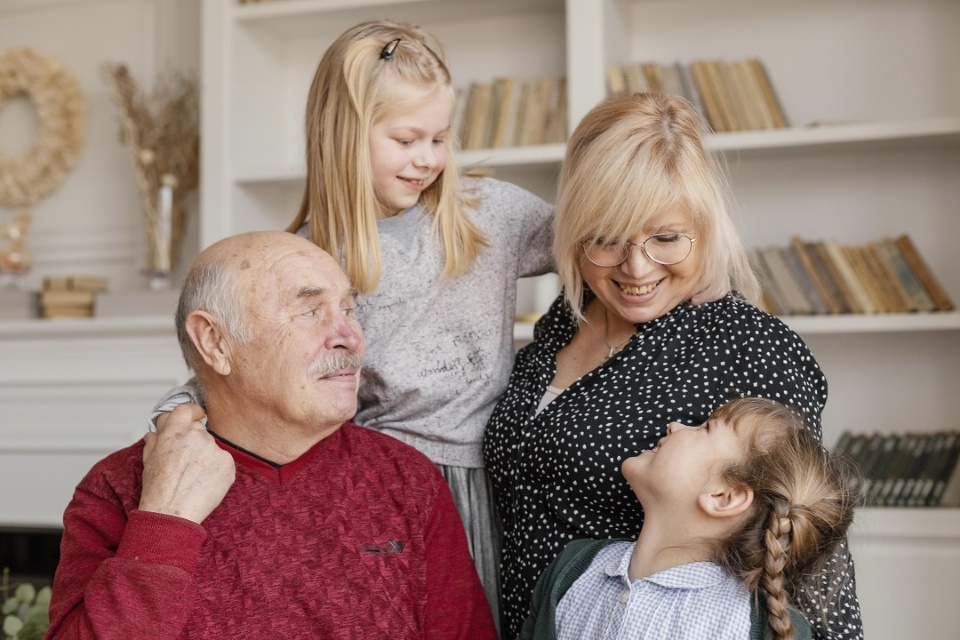 It’s all in the Attitude! Intergenerational Love and Respect | Laval Families Magazine | Laval's Family Life Magazine It’s all in the Attitude! Intergenerational Love and Respect | Laval Families Magazine | Laval's Family Life Magazine