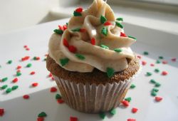 Gingerbread cupcakes