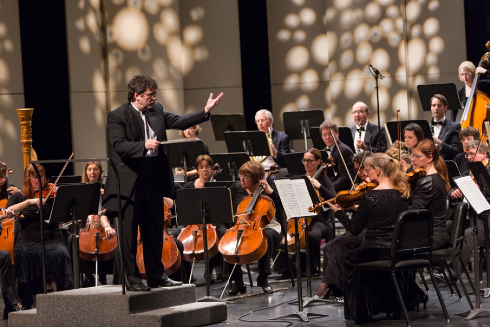 Alain Trudel and L’Orcheştre Symphonique de Laval: committed to community, excellence and education. | Laval Families Magazine | Laval's Family Life Magazine Alain Trudel and L’Orcheştre Symphonique de Laval: committed to community, excellence and education. | Laval Families Magazine | Laval's Family Life Magazine