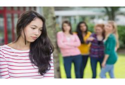 Understanding Tween Pitfalls and Social Pressures